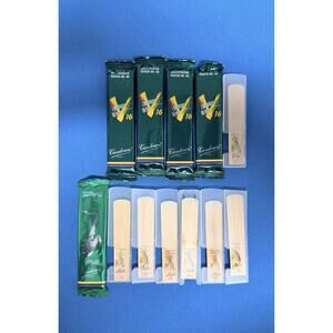 Vandoren Tenor Saxophone Reeds - Strength 2.5 V16 (5) & JAVA (7) - New, Unused